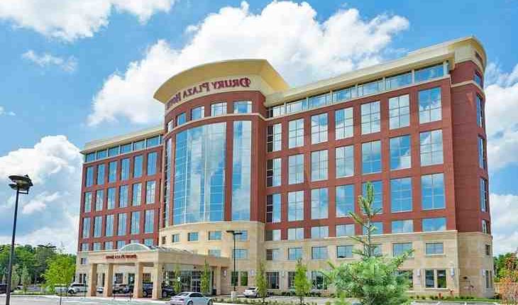 When was the Coca Cola building in Indianapolis built?