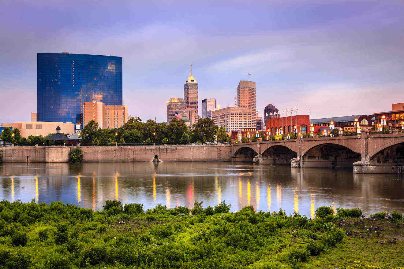 Do people vacation in Indiana?